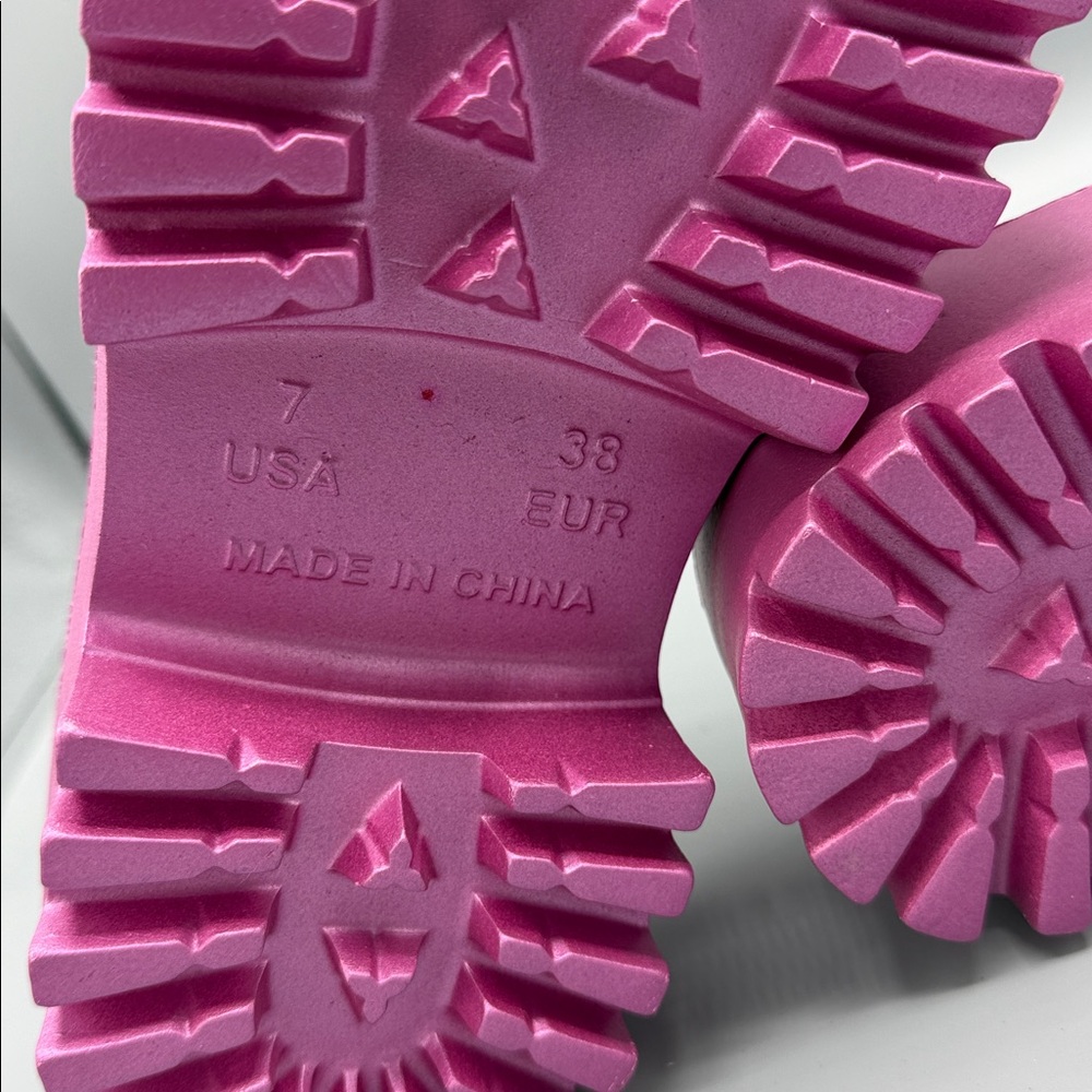 NWOB Jeffrey Campbell Sz 7 Metallic Pink Platform Clogs - Picture 6 of 8